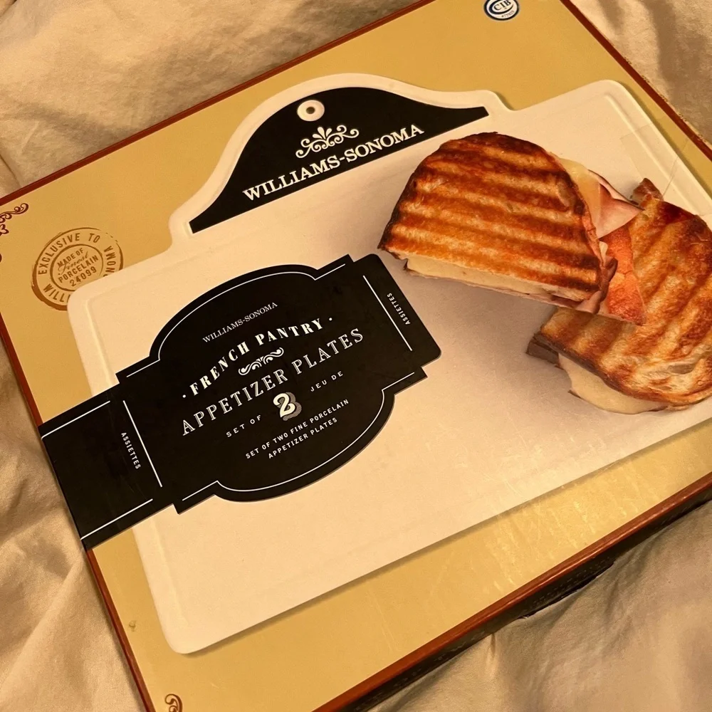 Williams Sonoma French Pantry Appetizer Plates- Set Of 2